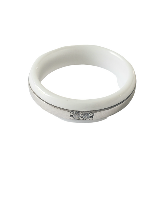 Anillo- plata ley 925-terminado en rodio. #7