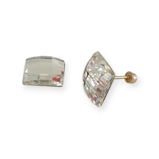 Aretes de piedra blanca- oro 14K